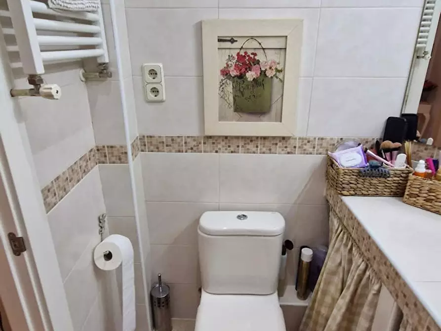 Immagine 7 di Camera in affitto  in Calle de Puenteareas a Madrid