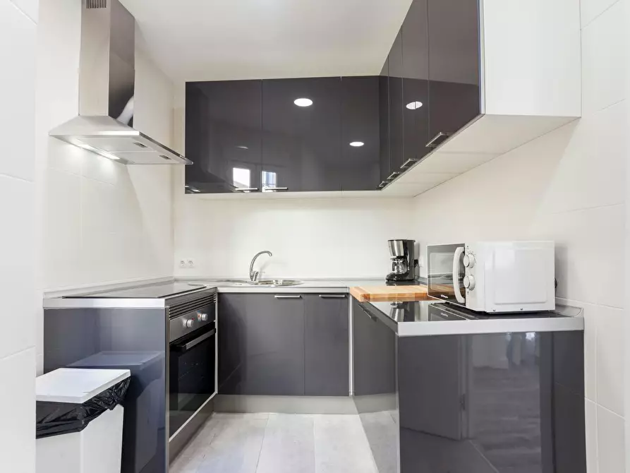 Immagine 9 di Appartamento in affitto  in Calle de Santa Ana a Madrid