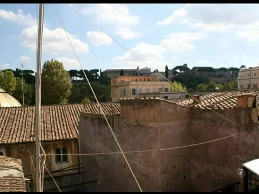Immagine 3 di Appartamento in affitto  in Via Santa Cecilia a Roma