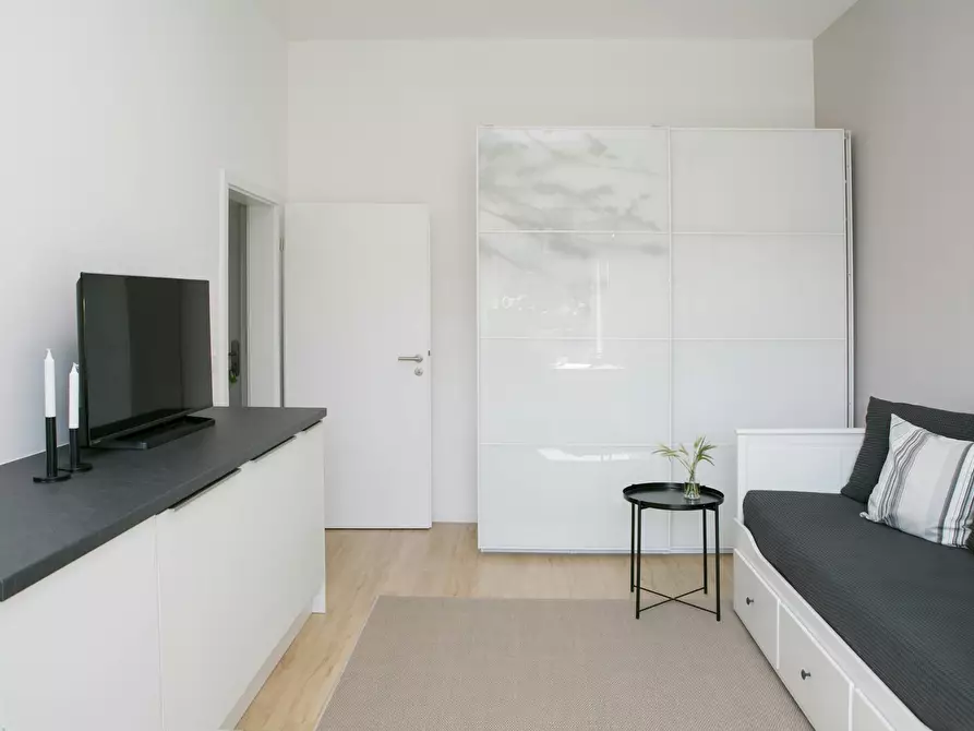 Immagine 3 di Appartamento in affitto  in Merowingerstraße a Düsseldorf