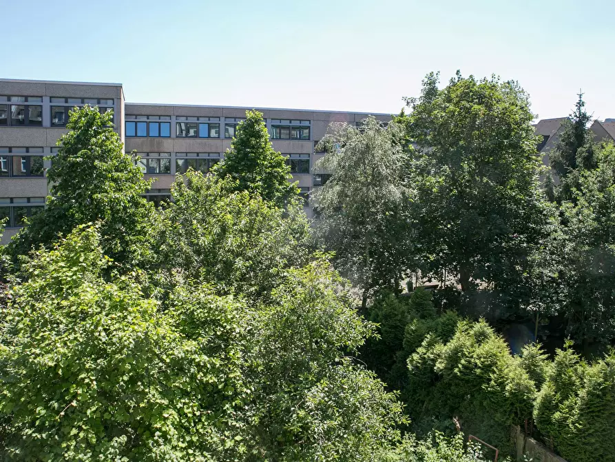 Immagine 8 di Appartamento in affitto  in Merowingerstraße a Düsseldorf