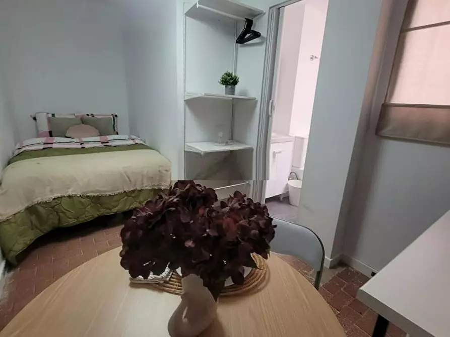 Immagine 5 di Camera in affitto  in Carrer de Juan de Garay a Valencia