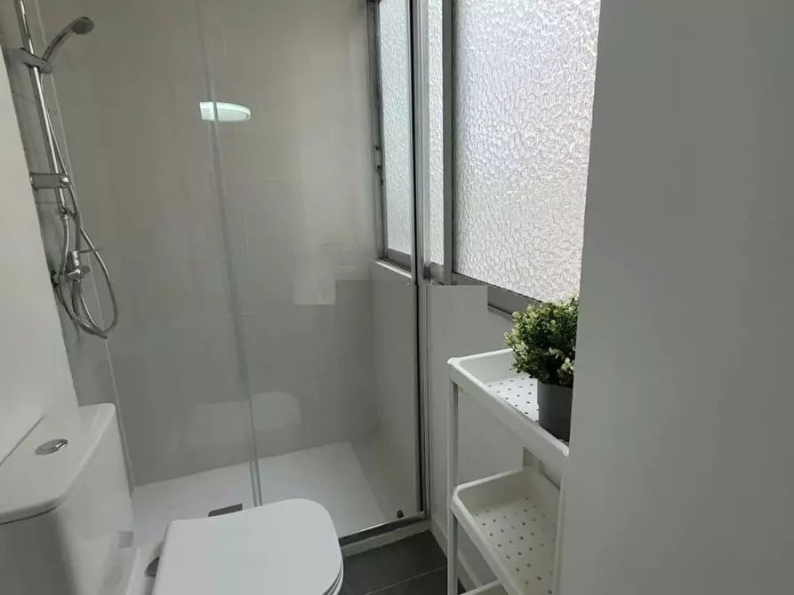 Immagine 10 di Camera in affitto  in Carrer de Juan de Garay a Valencia