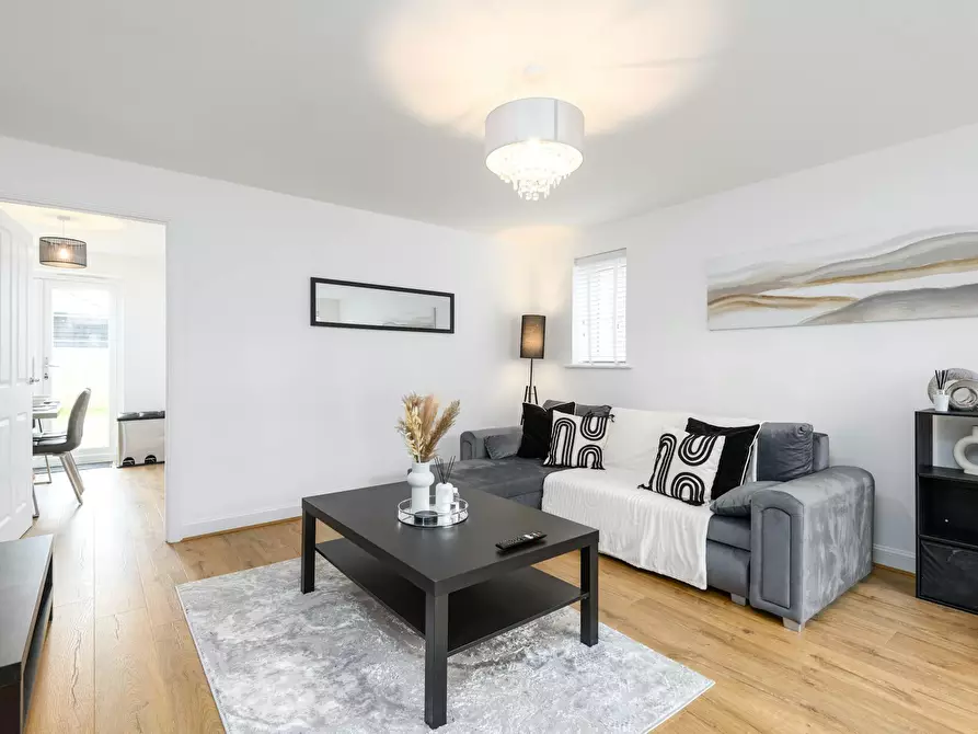 Immagine 4 di Casa indipendente in affitto  in Nutwood Avenue a Canterbury