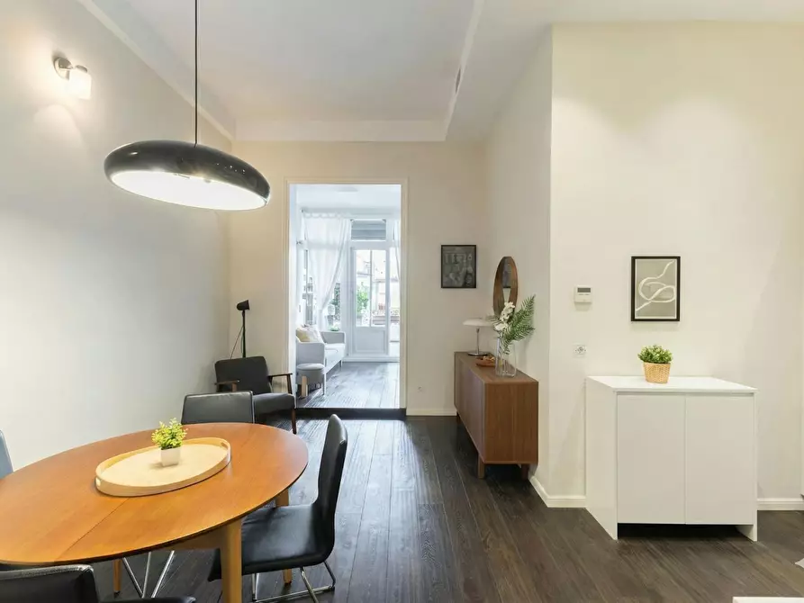 Immagine 5 di Appartamento in affitto  in Carrer d'Aragó a Barcelona