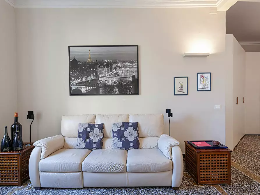 Immagine 1 di Appartamento in affitto  in Via Giuseppe Ferrari a Genova