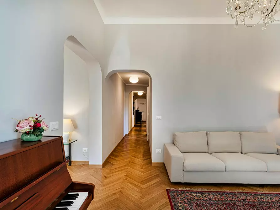 Immagine 4 di Appartamento in affitto  in Via Flora a Genova