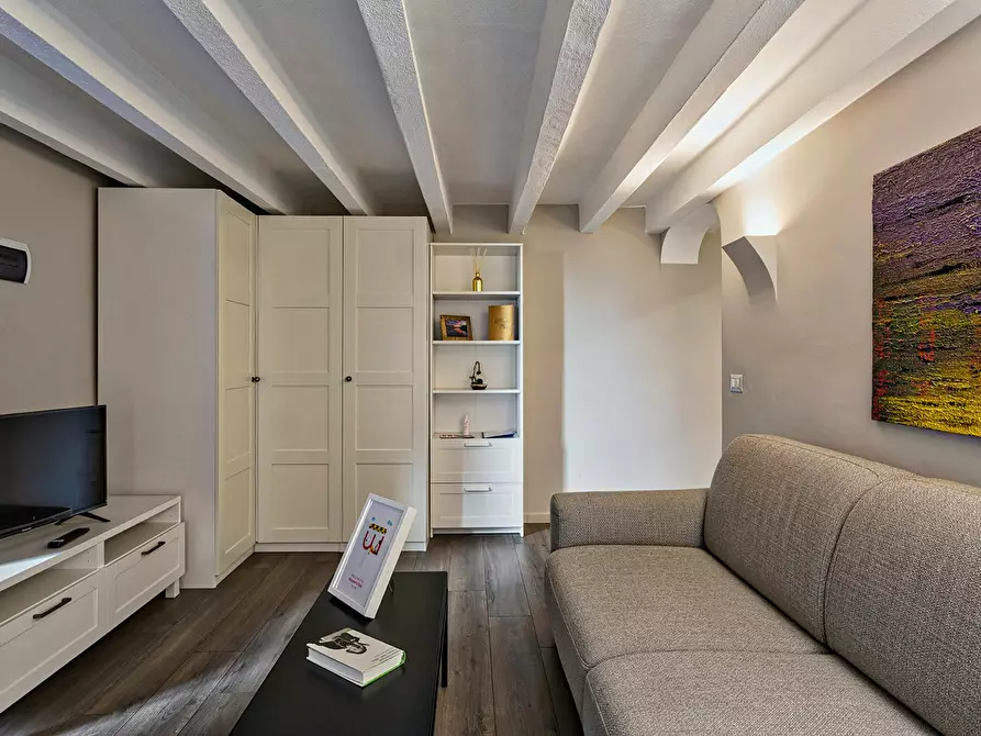 Immagine 7 di Appartamento in affitto  in Via Roma a Genova