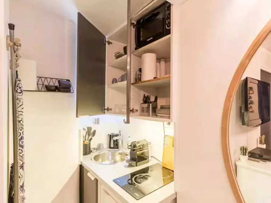 Immagine 2 di Appartamento in affitto  in Rue Mandar a Paris