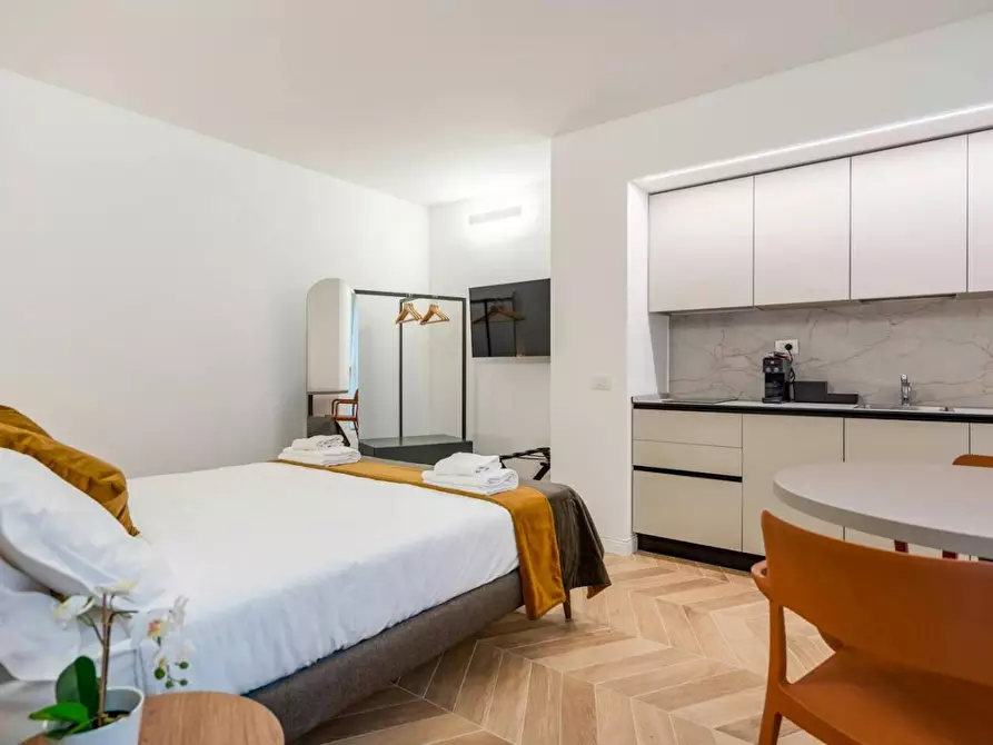 Immagine 6 di Appartamento in affitto  in Via Mazzini a Trieste