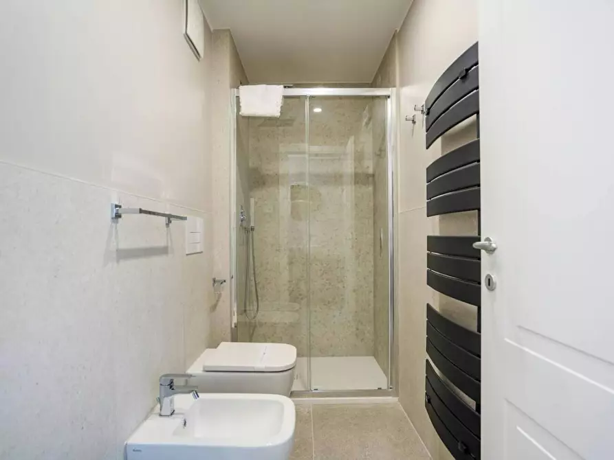 Immagine 7 di Appartamento in affitto  in Via Mazzini a Trieste