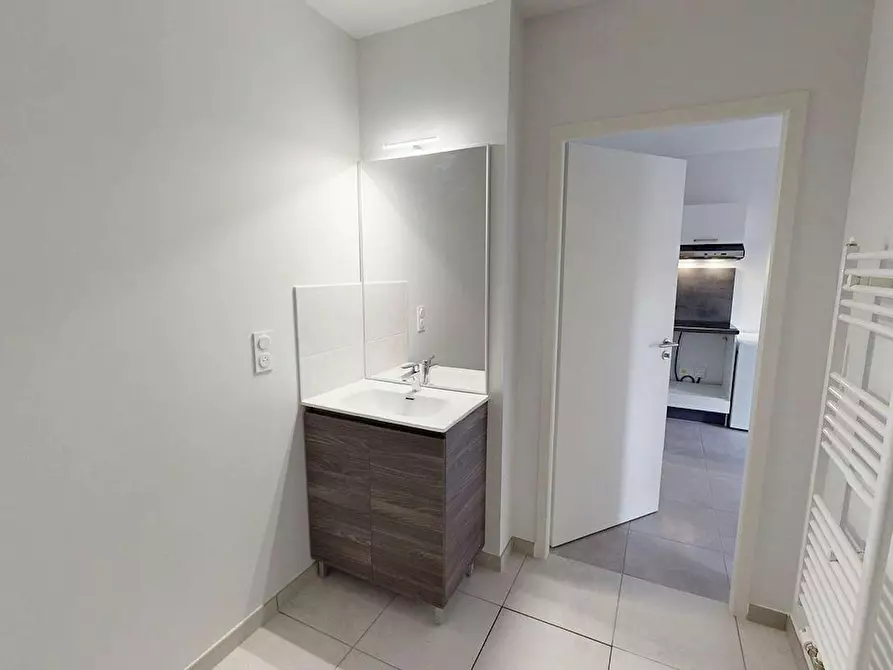 Immagine 5 di Appartamento in affitto  in Rue du Clos Four a Clermont-Ferrand