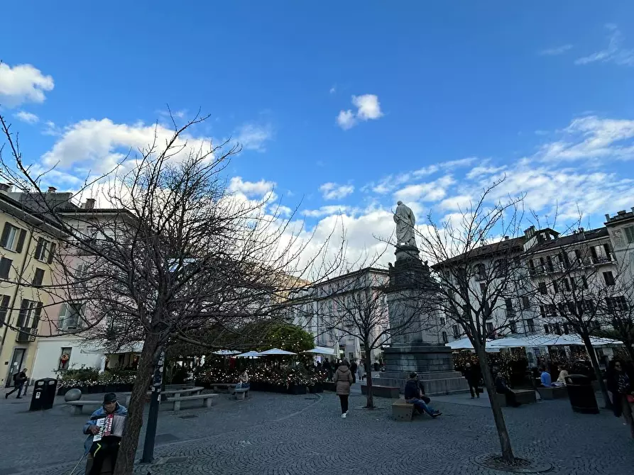 Immagine 6 di Camera in affitto  in Via Corrado e Giulio Venini a Como