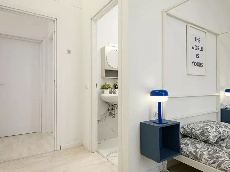 Immagine 2 di Camera in affitto  in Via dello Statuto a Firenze