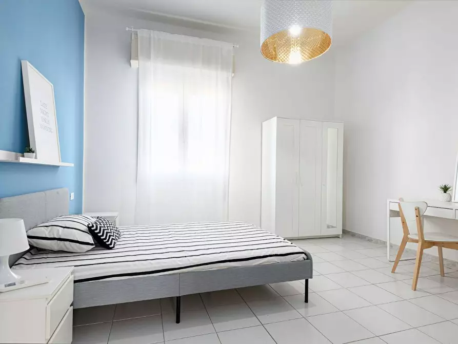 Immagine 10 di Camera in affitto  in Via dello Statuto a Firenze