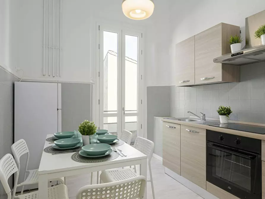 Immagine 8 di Camera in affitto  in Via dello Statuto a Firenze