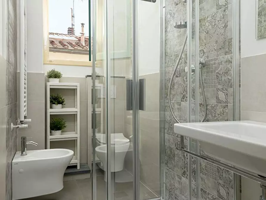 Immagine 7 di Camera in affitto  in Via dello Statuto a Firenze