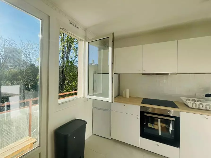 Immagine 4 di Appartamento in affitto  in Rue Colbert a Montreuil