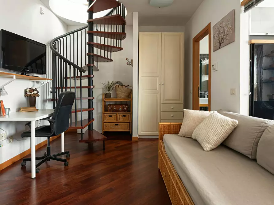 Immagine 3 di Appartamento in affitto  in Via Ippolito Rosellini a Firenze