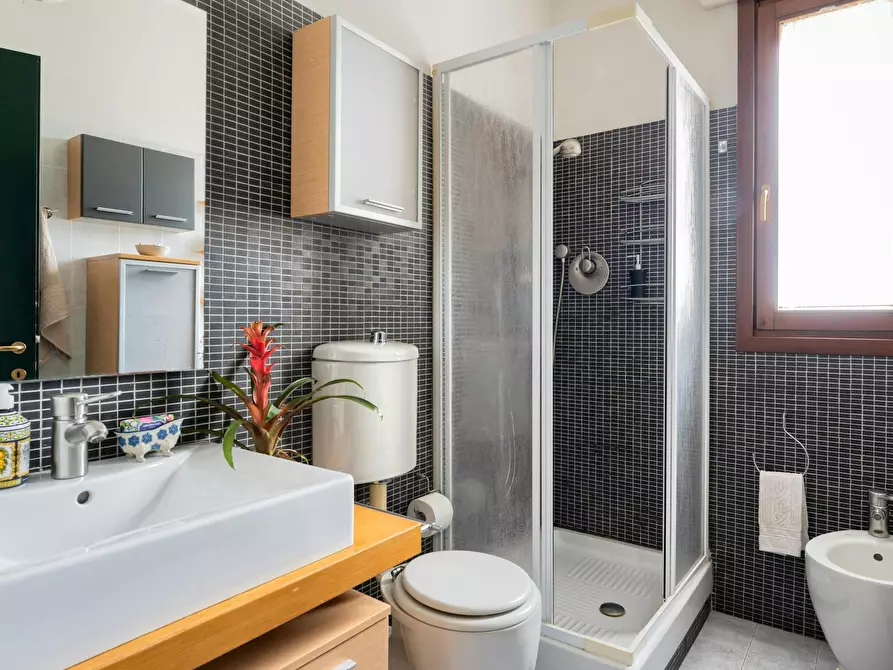 Immagine 6 di Appartamento in affitto  in Via Ippolito Rosellini a Firenze