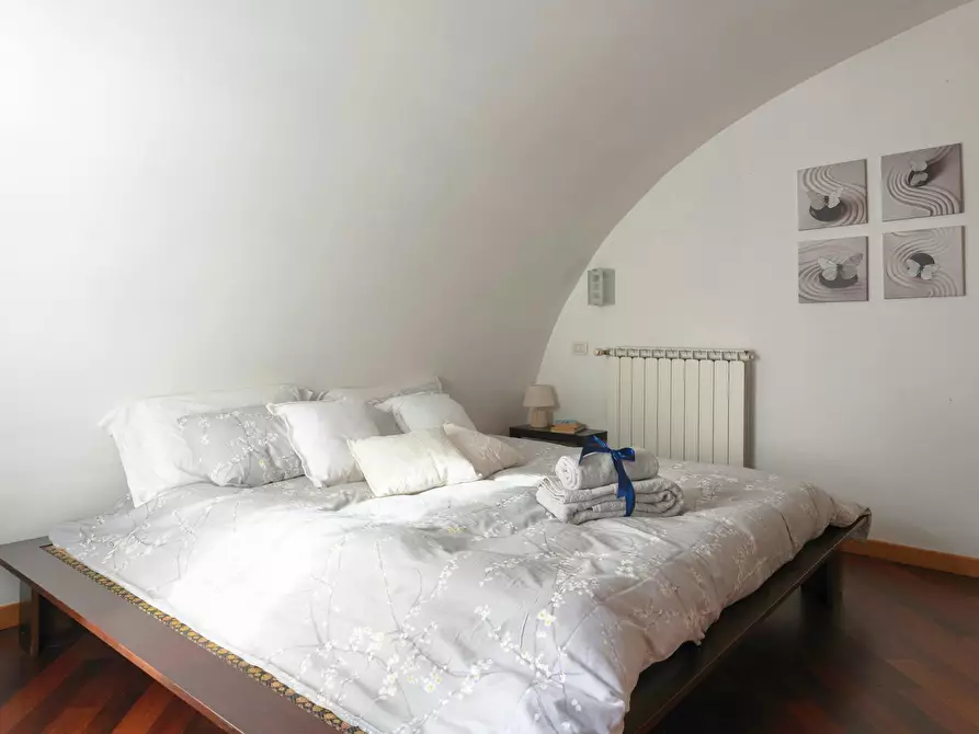 Immagine 8 di Appartamento in affitto  in Via Ippolito Rosellini a Firenze