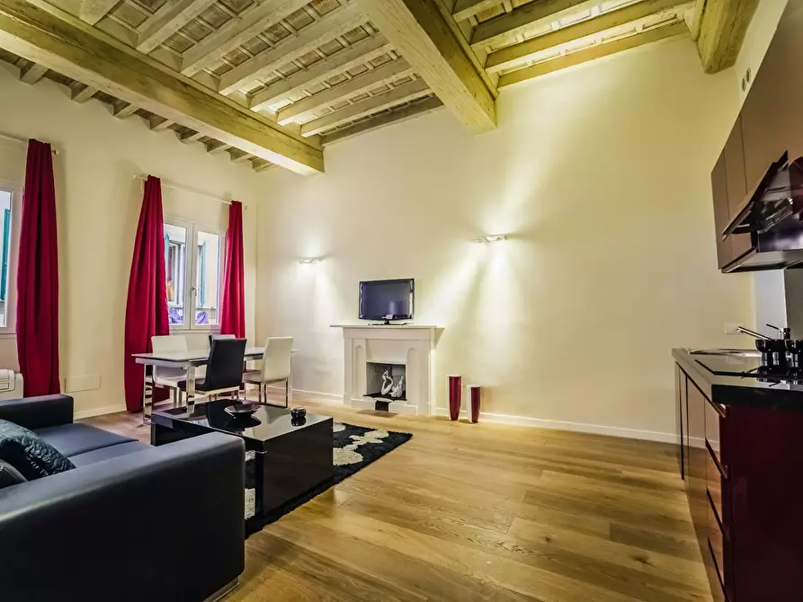 Immagine 9 di Appartamento in affitto  in Via dei Pepi a Firenze