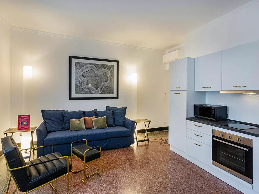 Immagine 1 di Appartamento in affitto  in Piazza Bandiera a Genova