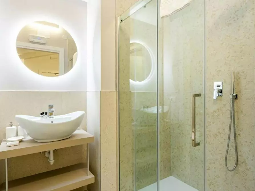 Immagine 9 di Appartamento in affitto  in Via Mazzini a Trieste