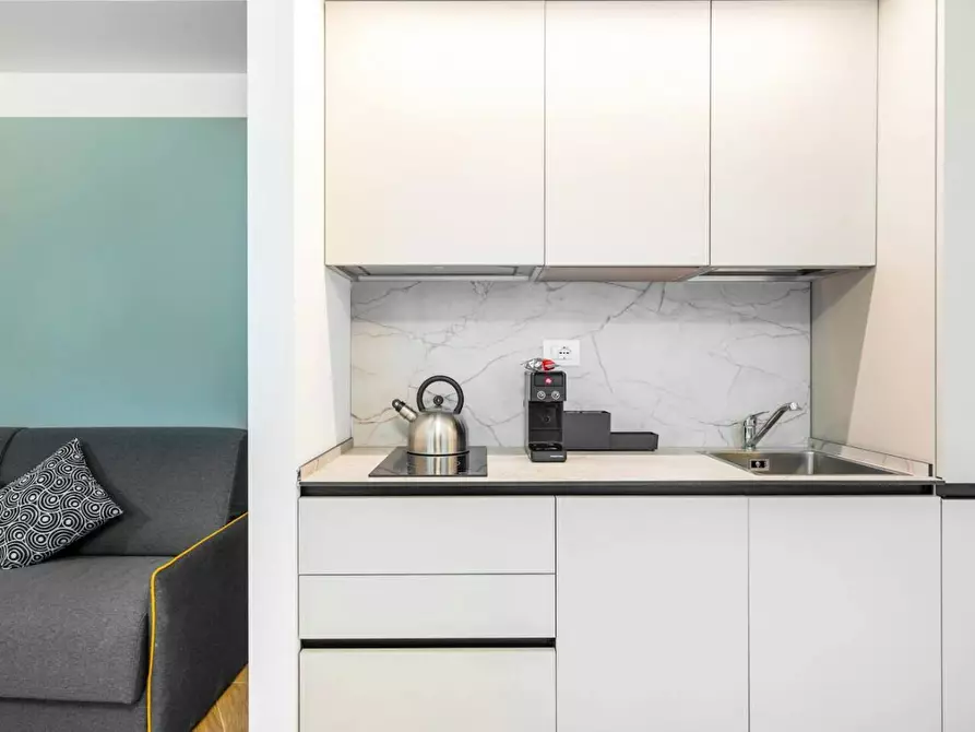 Immagine 6 di Appartamento in affitto  in Via Mazzini a Trieste