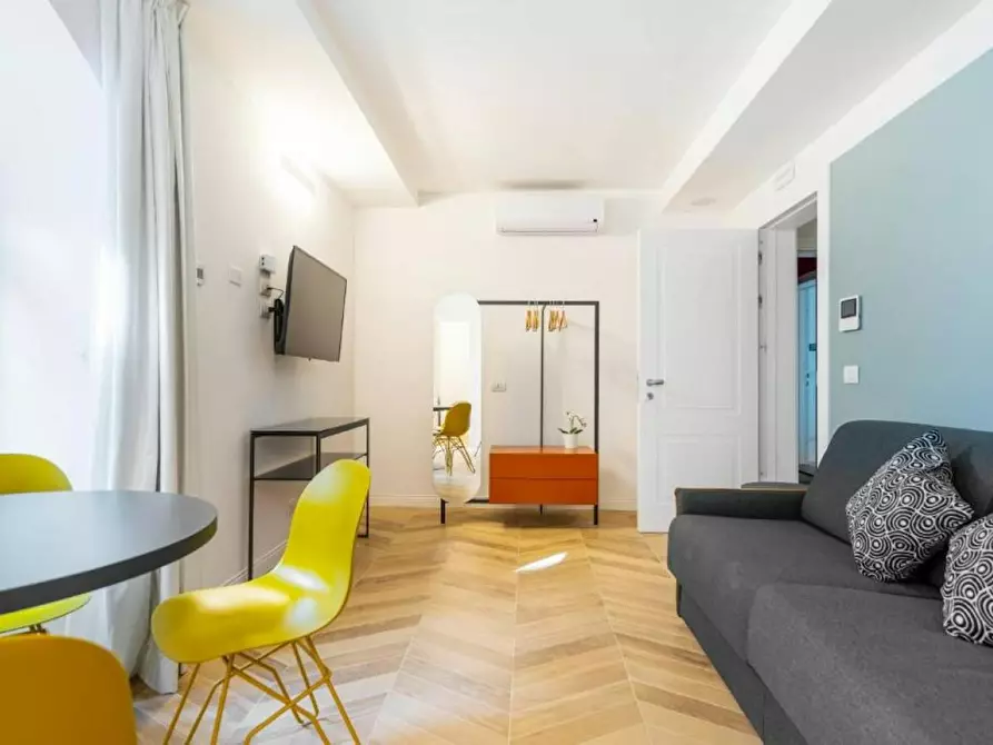 Immagine 10 di Appartamento in affitto  in Via Mazzini a Trieste