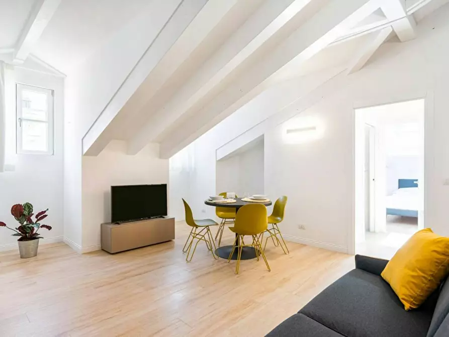 Immagine 5 di Appartamento in affitto  in Via Mazzini a Trieste