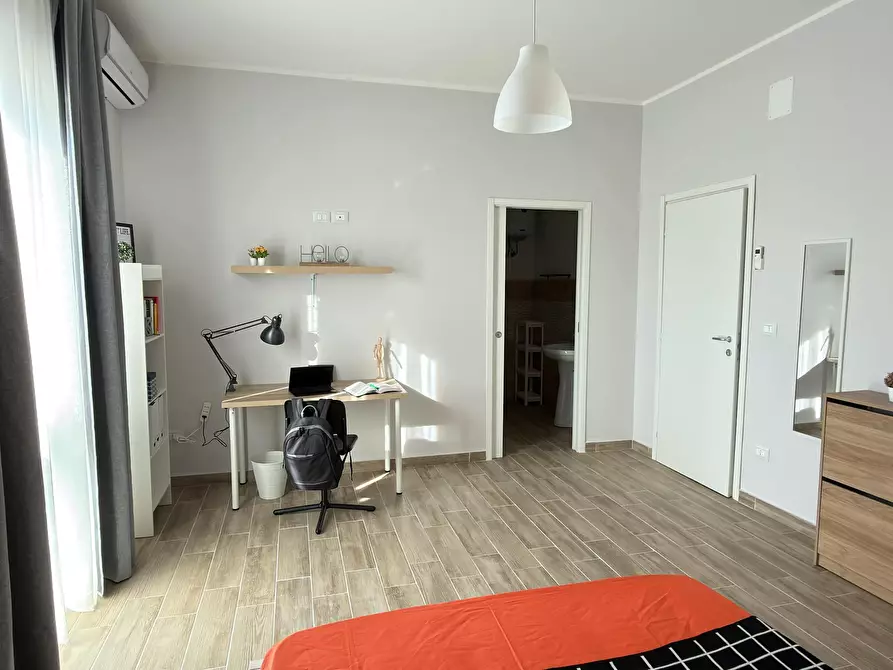 Immagine 5 di Camera in affitto  in Via Tirino a Pescara