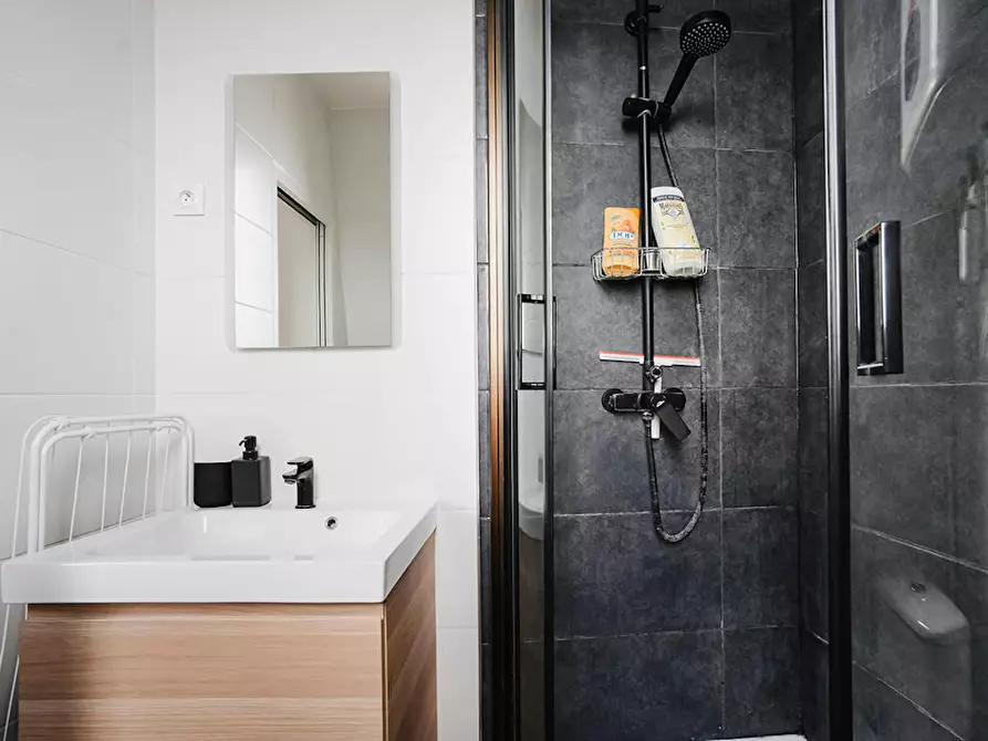 Immagine 4 di Appartamento in affitto  in Rue des trois Territoires a Vincennes