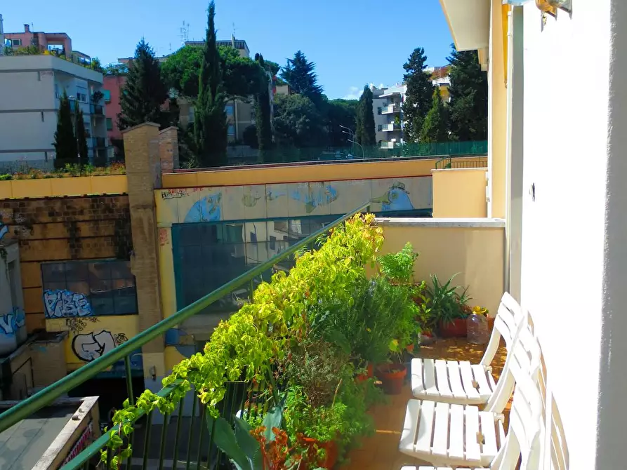 Immagine 3 di Camera in affitto  in Via Appiano a Roma