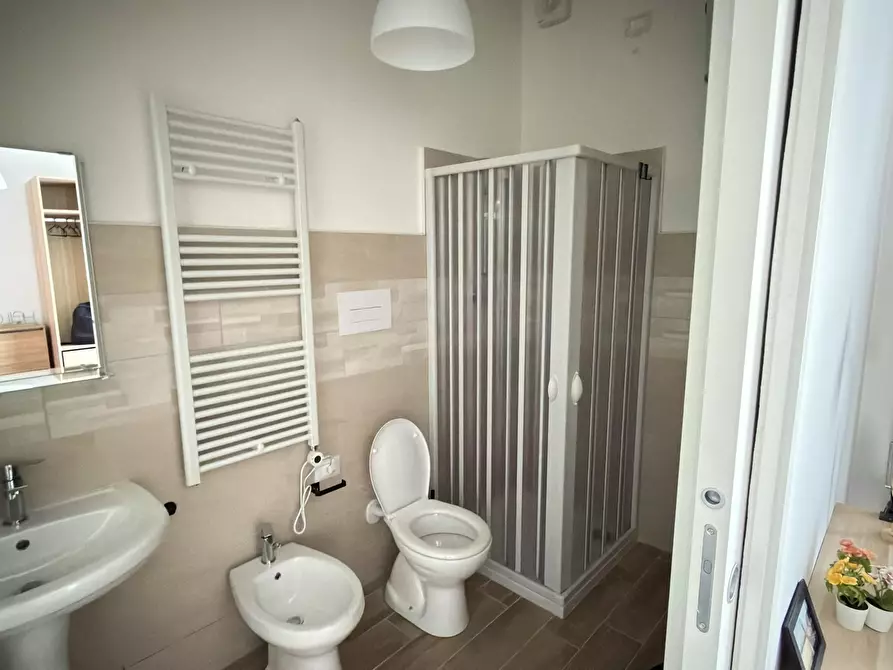 Immagine 6 di Camera in affitto  in Via Tirino a Pescara