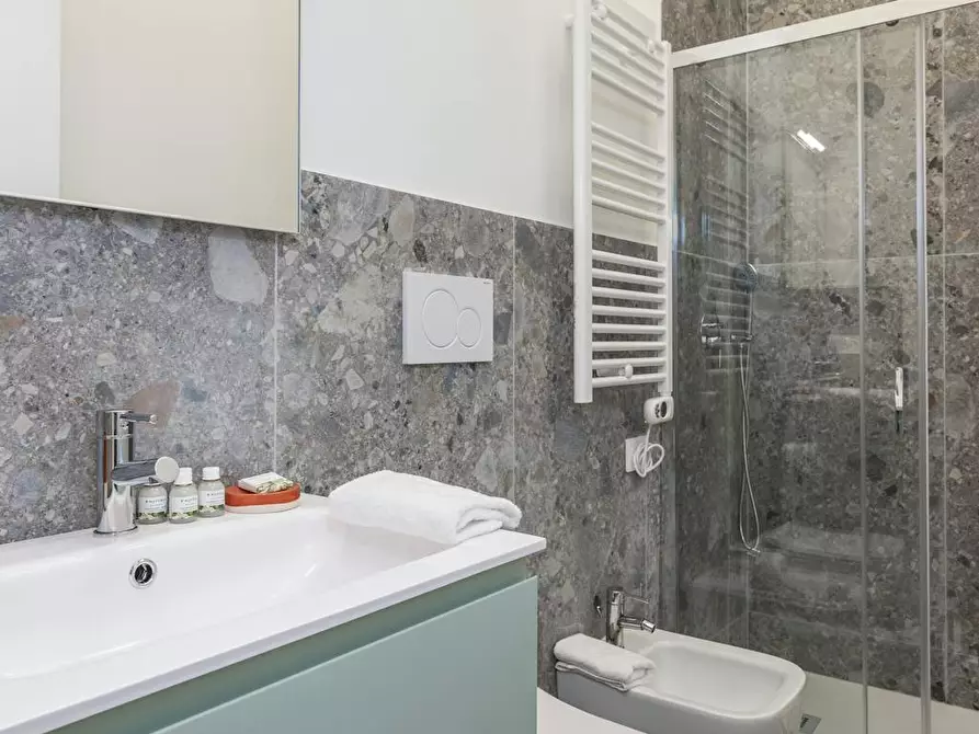 Immagine 5 di Appartamento in affitto  in Via Francesco Arese a Milano