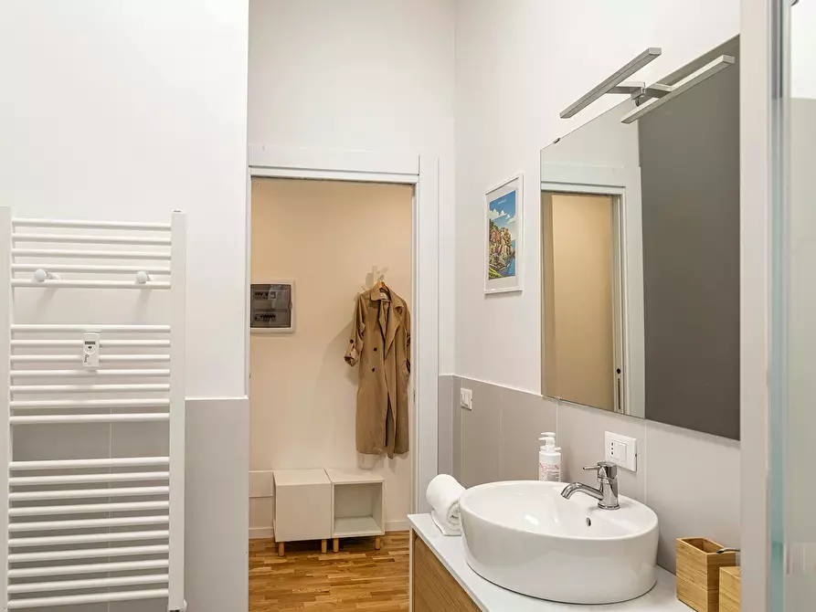 Immagine 9 di Appartamento in affitto  in Via Lomellini a Genova