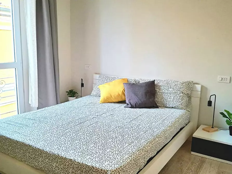 Immagine 1 di Appartamento in affitto  in Via Arnolfo di Cambio a Milano