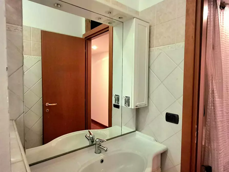 Immagine 10 di Appartamento in affitto  in Via Emilia a Buccinasco