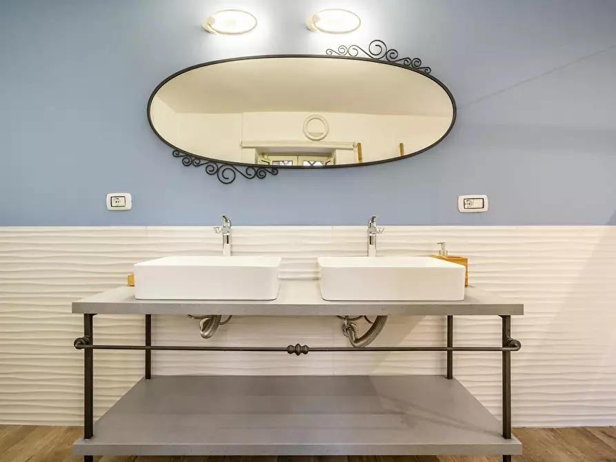 Immagine 10 di Camera in affitto  in Vicolo Giardinelli Ai Tartari a Palermo