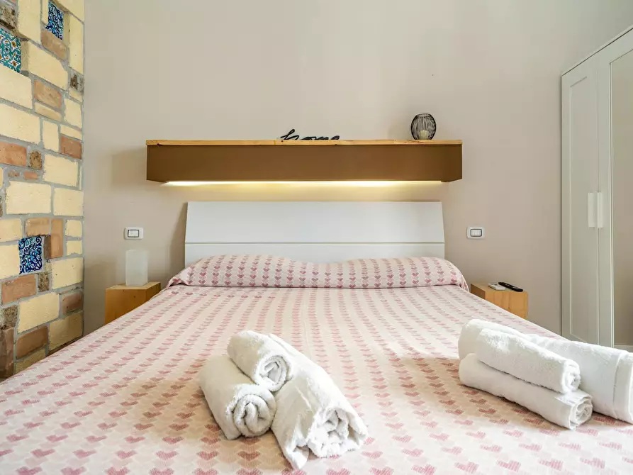 Immagine 3 di Camera in affitto  in Vicolo Giardinelli Ai Tartari a Palermo