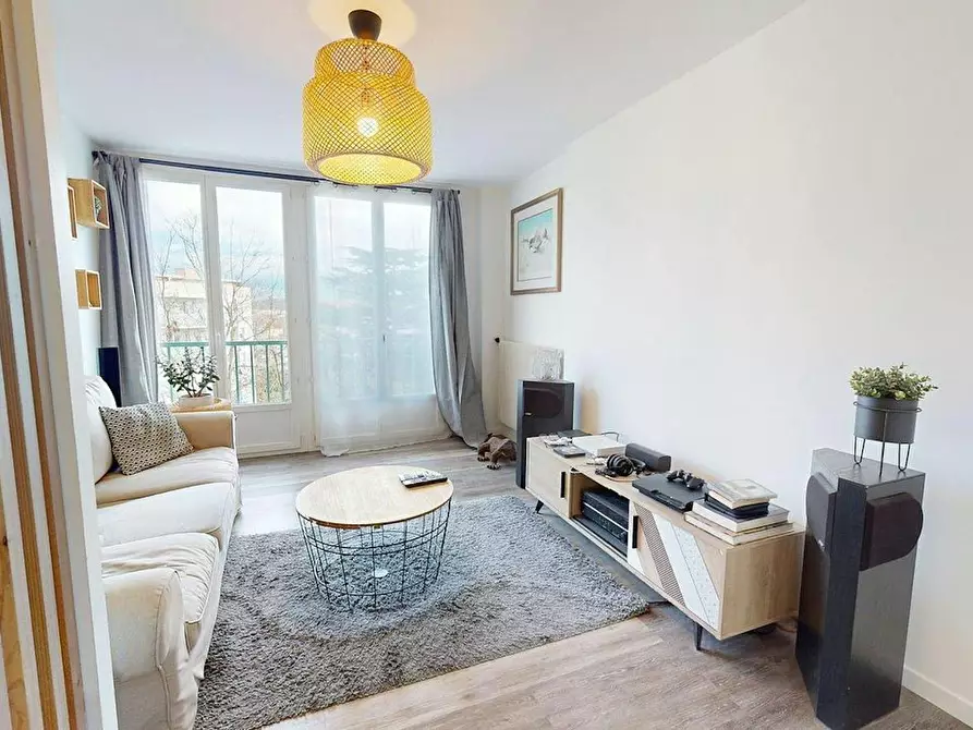 Immagine 9 di Camera in affitto  in Rue du Général Petit a Vénissieux