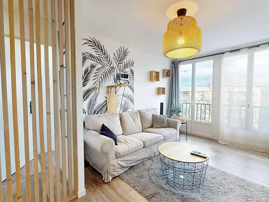 Immagine 1 di Camera in affitto  in Rue du Général Petit a Vénissieux