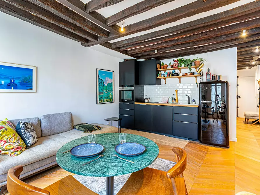 Immagine 7 di Appartamento in affitto  in Rue Saint-Martin a Paris 03