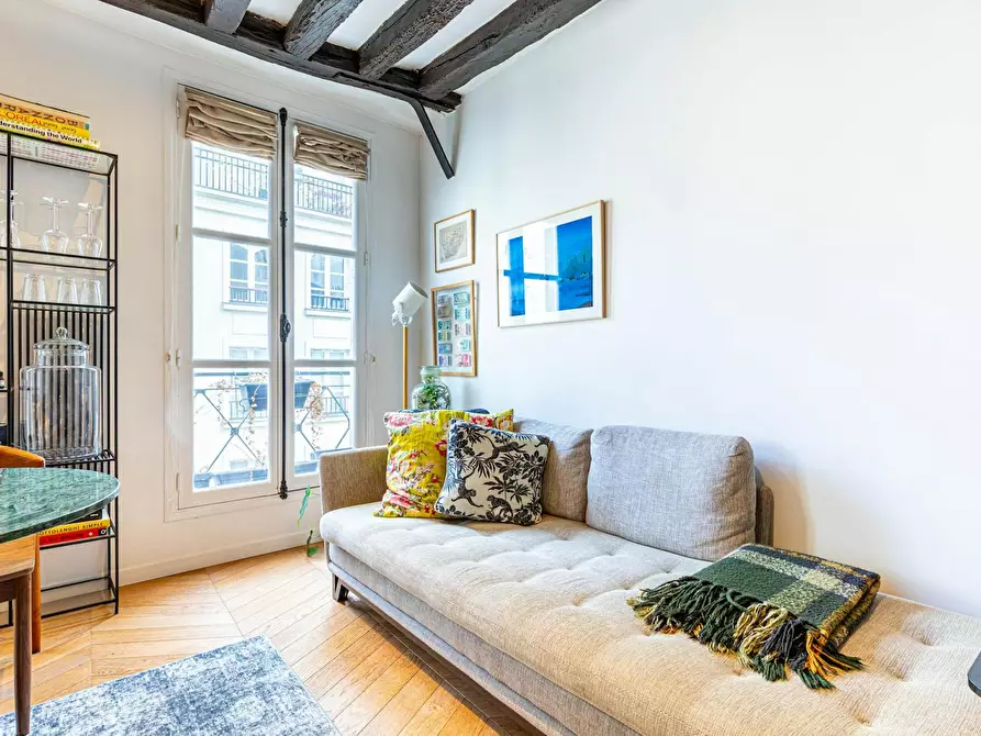 Immagine 2 di Appartamento in affitto  in Rue Saint-Martin a Paris 03