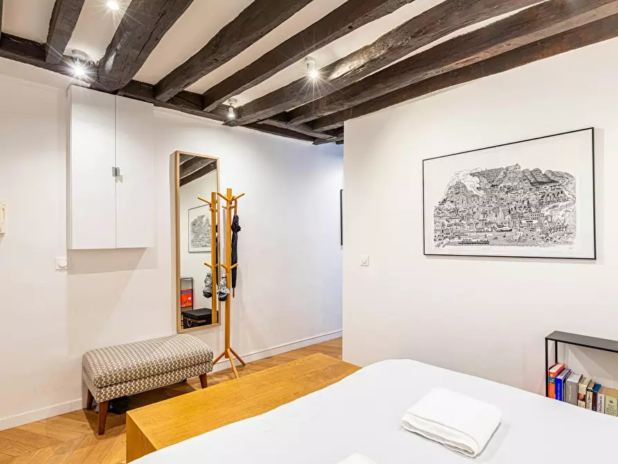 Immagine 8 di Appartamento in affitto  in Rue Saint-Martin a Paris 03