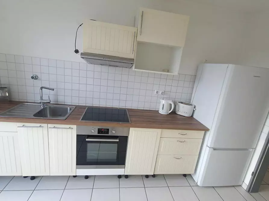 Immagine 6 di Camera in affitto  in Volmerswerther Straße a Düsseldorf