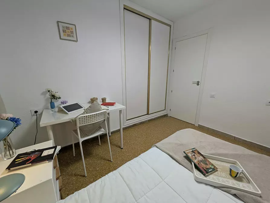 Immagine 5 di Camera in affitto  in Carrer de Lleida a Valencia