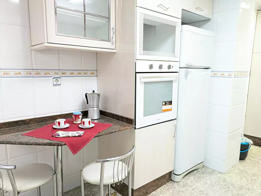 Immagine 8 di Camera in affitto  in Carrer de Lleida a Valencia