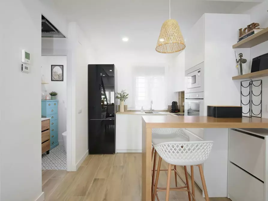 Immagine 4 di Appartamento in affitto  in Calle de Cadalso de los Vidrios a Madrid